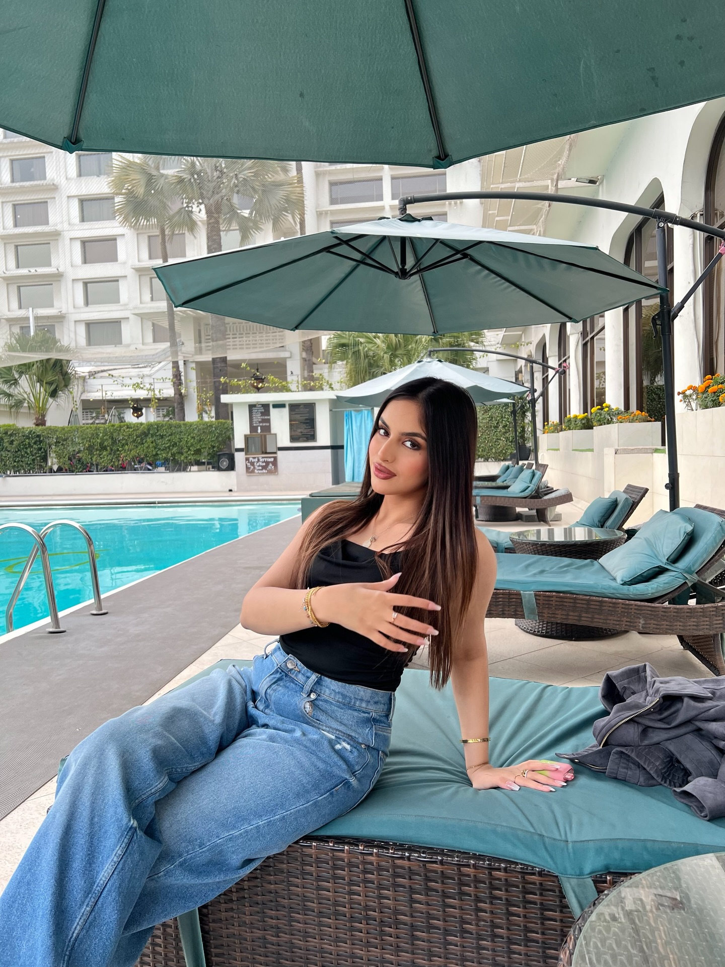 Hamna Abbasi Casual